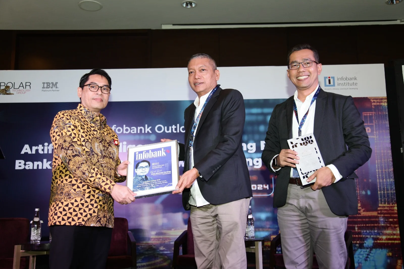 OJK Terbitkan Panduan Baru Kelola Media Sosial di Perbankan: Risiko, Peluang, dan Tata Cara Aman