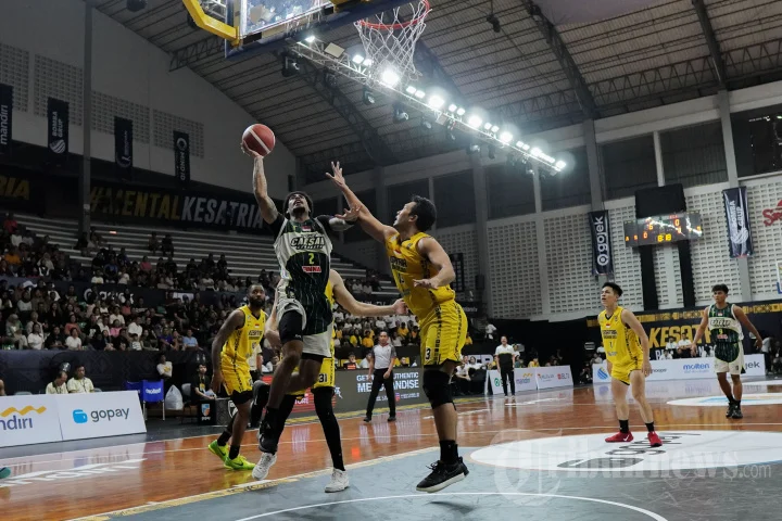 Pacific Caesar Gagal Pertahankan Kedodoran, Kesatria Bengawan Solo Raih Kemenangan 98-91 di IBL
