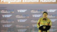 Panelis Ekonomi Unggulan Diskusikan Strategi Penggerak Nasional dalam Outlook Indonesia