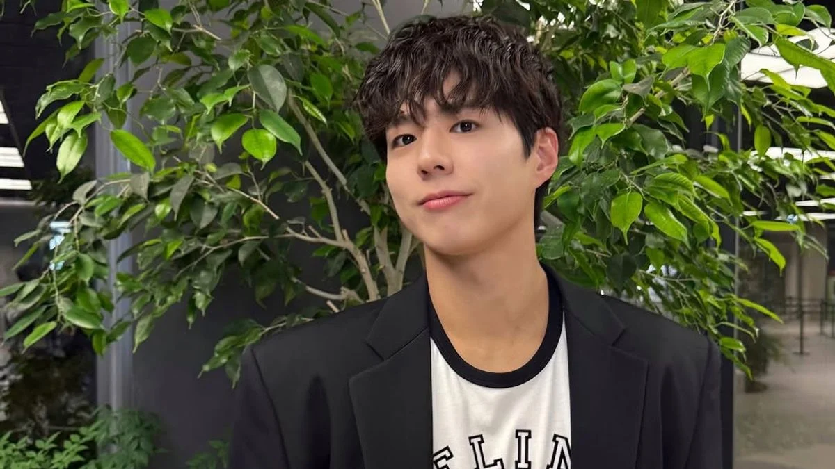 Park Bo Gum Kembali Berkarya sebagai Tukang Cukur di The Village Barber Musim Kedua: Apa yang Bisa Diharapkan?