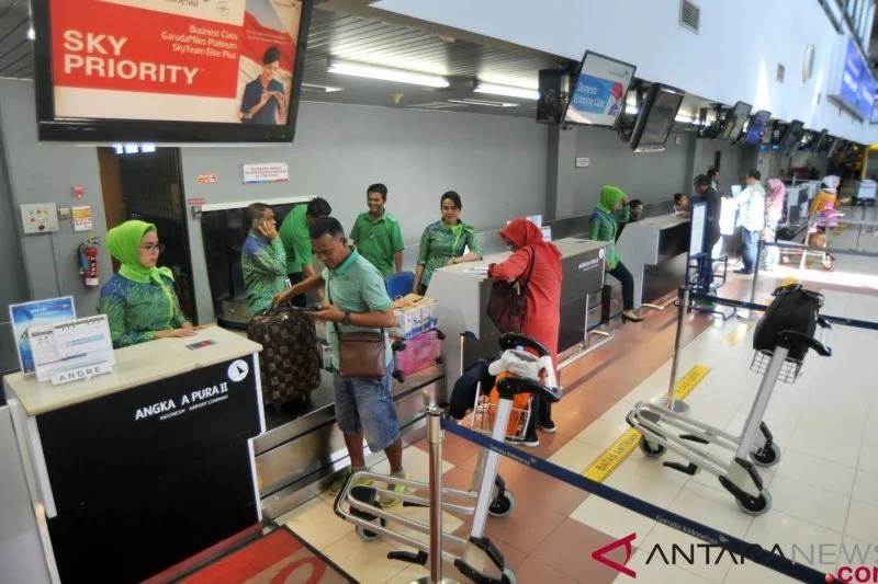 Pemerintah Potong Subsidi Rp 2,6 Triliun, Buka Jalan Kenaikan Harga Tiket Pesawat 9-13%