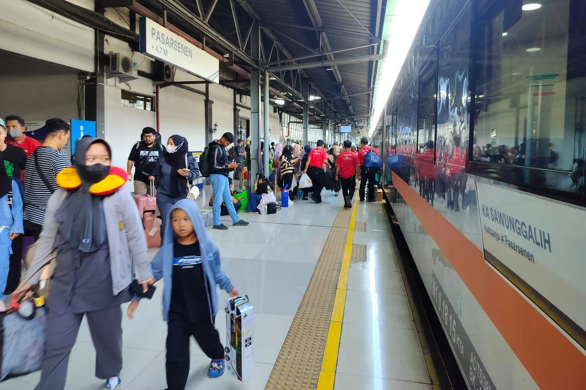Peningkatan Minat Naik Kereta di Long Weekend Paskah: KAI Daop 1 Jakarta Layani 340.000 Penumpang