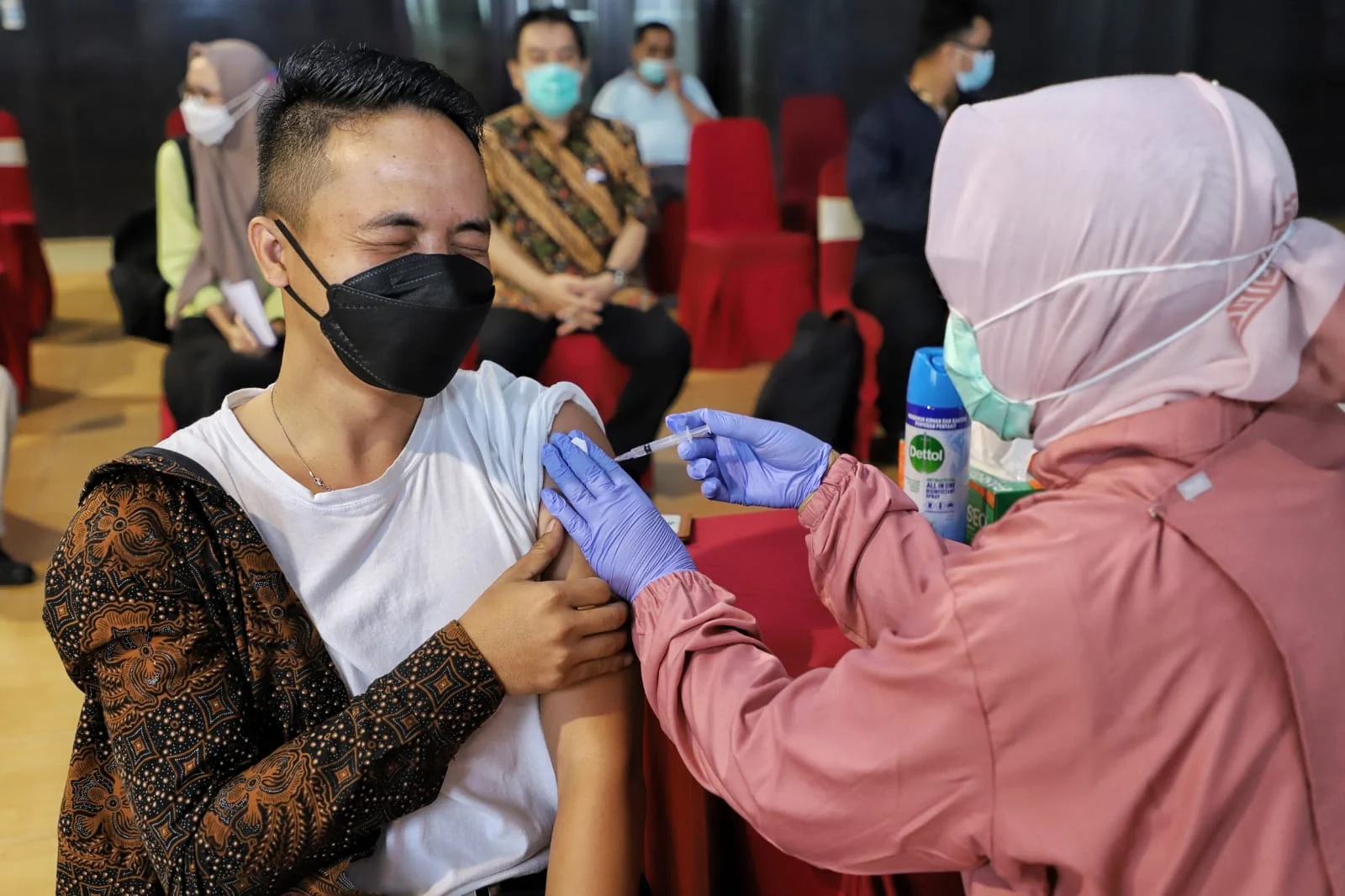 Peringatan Kesehatan: Warga Rentan di Kent dan Medway Didorong Vaksinasi Covid-19