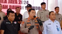 Polisi Ciduk Nyabu: 9 Pengguna Narkoba Ditangkap di Pinggir Rel Tanah Abang