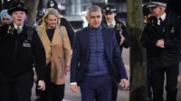 Polisi London Salah Letakkan Kantong Senjata di Depan Rumah Wali Kota Sadiq Khan, Keamanan Dipertanyakan