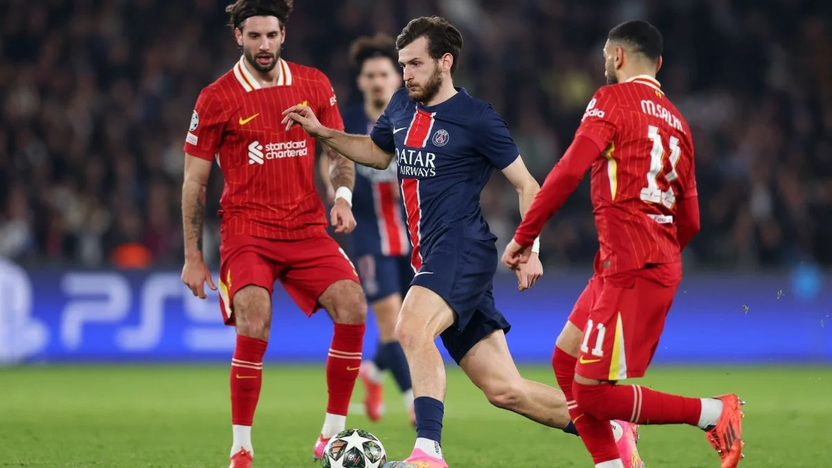 PSG Menundukkan Liverpool 2-0 di Kandang, Kvaratskhelia Gagal Bangkitkan Harapan