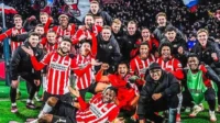 PSV Eindhoven Raih Gelar Juara Eredivisie Ketiga Berturut-turut, Menegaskan Dominasi di Puncak Sepak Bola Belanda PSV Eindhoven Raih Gelar Juara Eredivisie Ketiga Berturut-turut, Menegaskan Dominasi di Puncak Sepak Bola Belanda