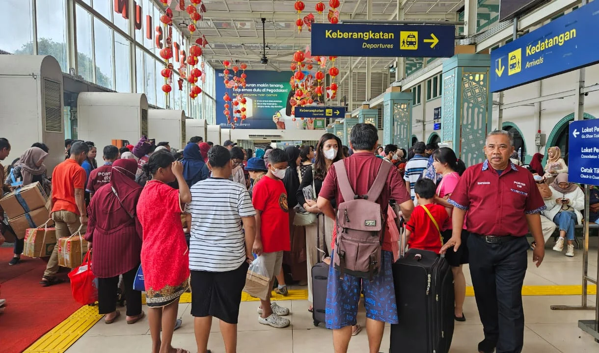 Puluhan Ribu Penumpang Manfaatkan KAI Daop 1 Selama Libur Panjang Peringatan Wafat Yesus Kristus