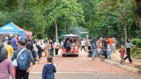 Ragunan Ramai Pengunjung di Hari Libur Panjang Paskah, Lalu Lintas Mengalami Kepadatan