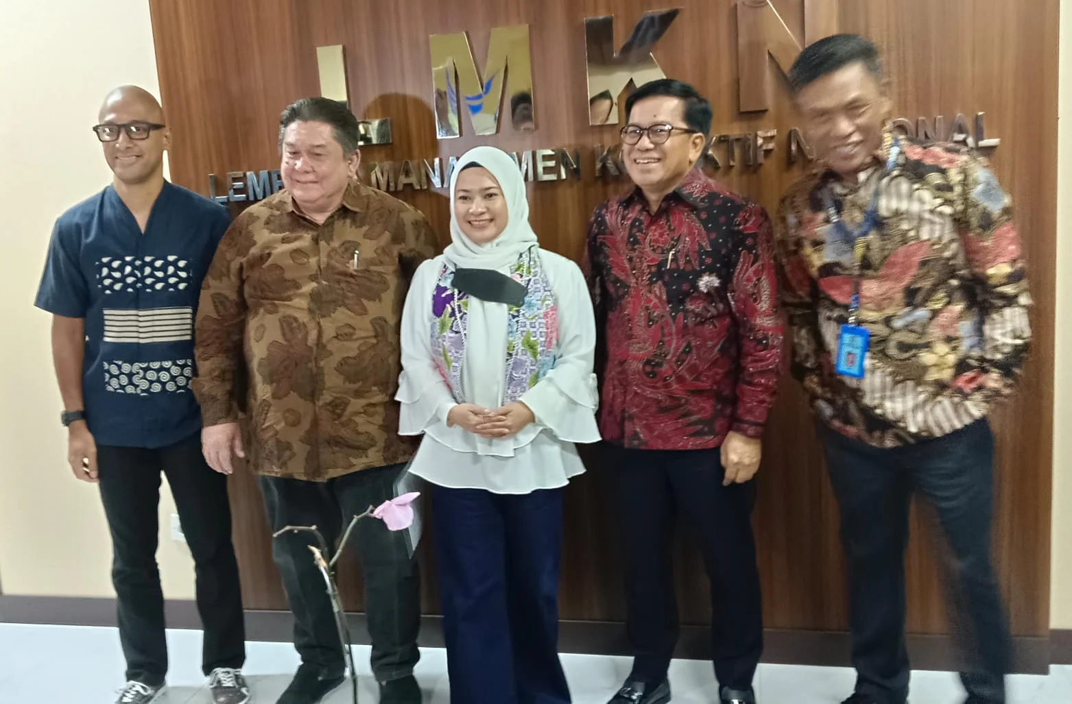 Rhoma Irama Kritik Transparansi Royalti LMKN, Peringatan bagi Musisi Indonesia