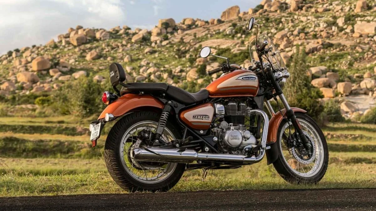 Royal Enfield Meteor 350 Sundowner Orange: Edisi Terbatas 36 Unit, Harga Rp130,6 Juta, Siap Pesan di Indonesia