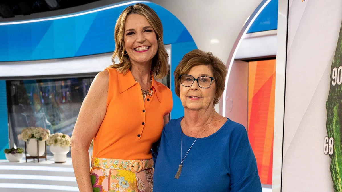 Savannah Guthrie Kembali ke ‘Today’ di NBC, Sementara Pencarian Ibu yang Hilang Berlanjut