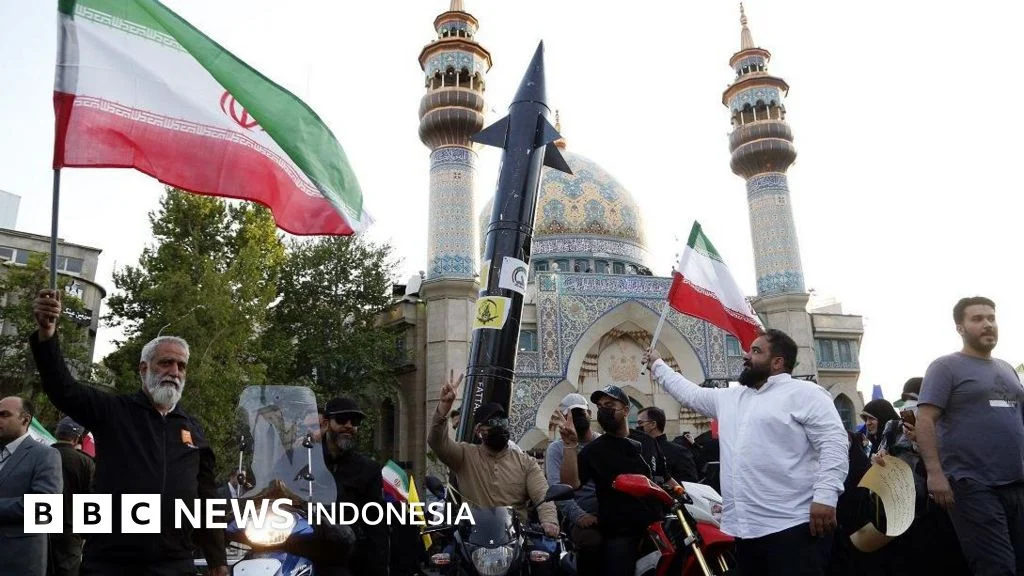 Surat Terbuka Presiden Iran Kecam Kebijakan Amerika: Rakyat Dikorbankan Demi Kepentingan Israel