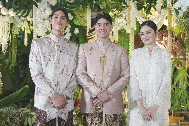 Suvenir Akad Nikah El Rumi dan Syifa Hadju: Emas 18 Karat hingga Tumbler Mahal Memukau Tamu