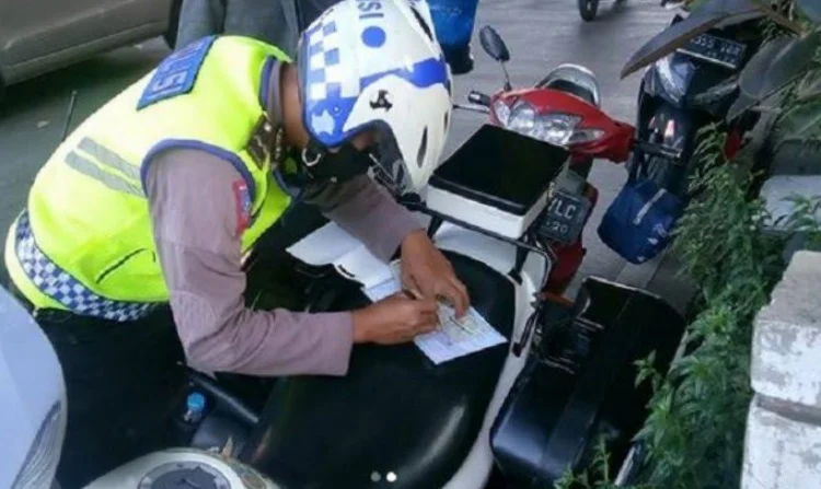 Tilang Manual Tetap Diberlakukan, Ini Pelanggaran Fatal yang Masih Diatur Korlantas
