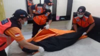 Tragedi di Batam: Wanita Muda dan Bayinya Ditemukan Tewas di Kamar Kos, Dugaan Kelahiran Tanpa Bantuan Medis