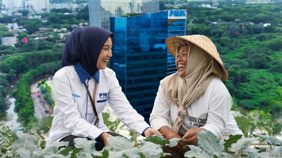 Transformasi Limbah Menjadi Usaha Menguntungkan: Kisah Perempuan Nasabah PNM Mekaar dan Sinergi Ultra Mikro BRI