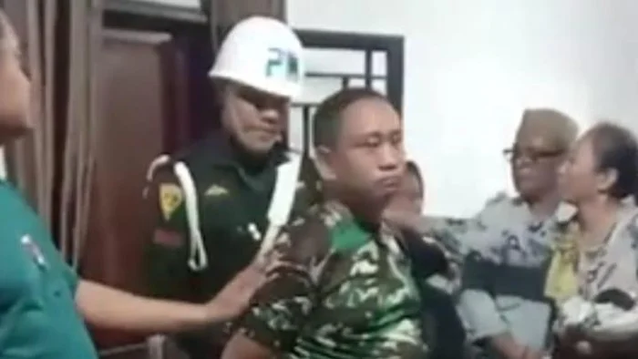 Viral! Perkelahian 5 Oknum TNI dan 2 Polisi dengan Pengunjung di Hiburan Malam Toraja Utara Pecah Heboh