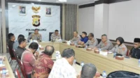 Wakapolda Maluku Utara Tekankan Dialog sebagai Jalan Damai Penyelesaian Konflik Halmahera Tengah Wakapolda Maluku Utara Tekankan Dialog sebagai Jalan Damai Penyelesaian Konflik Halmahera Tengah