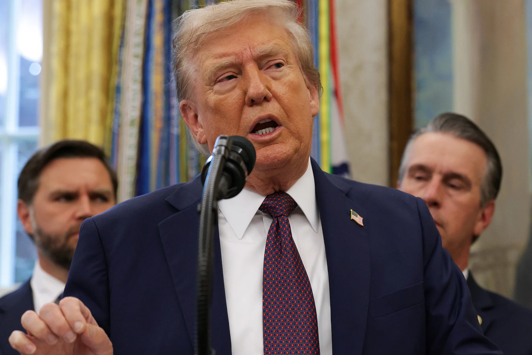 White House Bantah Rumor Kematian Donald Trump, Klarifikasi Lengkap atas Hoaks Hospitalisasi