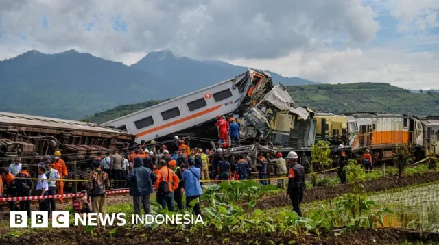 7 Kecelakaan Kereta Terbesar di Dunia: Dari Tsunami hingga Tabrakan Maut