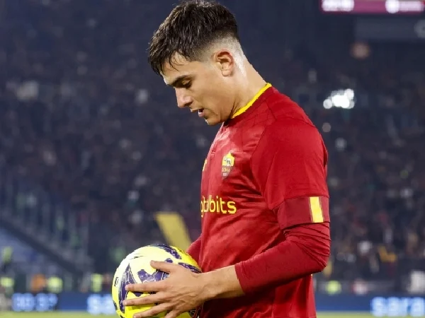 AS Roma Siapkan Kontrak Baru untuk Dybala Jelang Derby Lazio