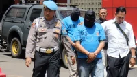 Dua Maling Pakai Topeng Messi Gasak Rp1 Miliar di Rancamaya Bogor, Polisi Ungkap Modus dan Jejak Pelaku