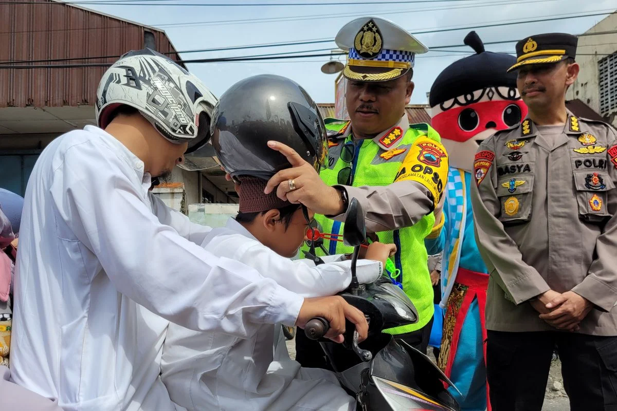 Indro Warkop Kecam Fenomena Bonceng Anak Lawan Arah: Praktik Ini Kriminal