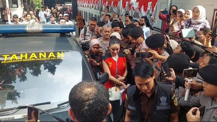 Investor China Mengeluhkan Aturan Ketat dan Dugaan Pemerasan di Indonesia