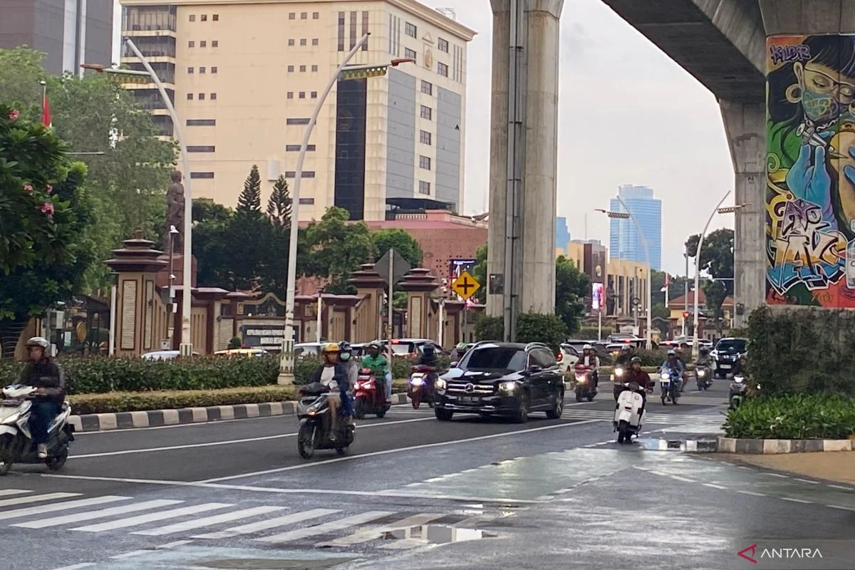 Jalan Lenteng Agung Ambles: DPRD DKI Desak Audit Teknis Menyeluruh