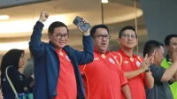 Kecewa Pramono Anung: Persija vs Persib dibatalkan di Jakarta, Fans Terkapar