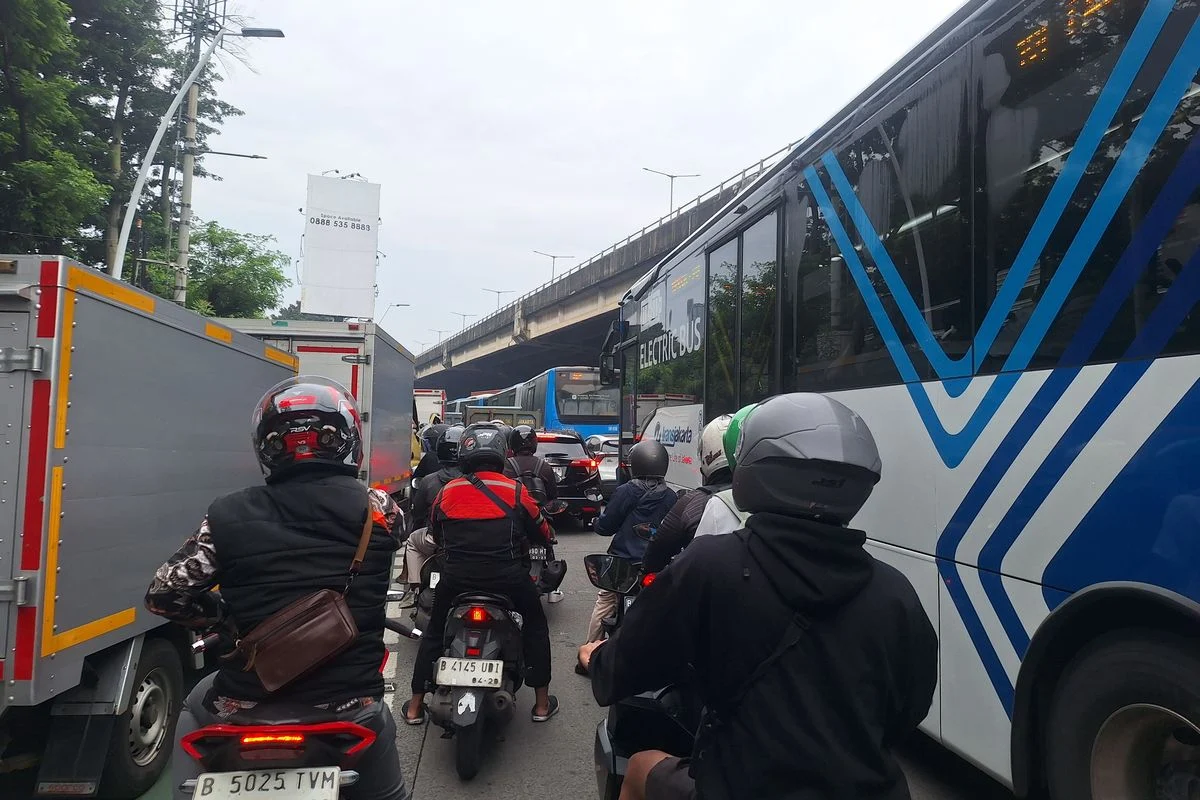 Kemacetan Total di Akses Pelabuhan Tanjung Priok, Pengendara Diimbau Cari Rute Alternatif