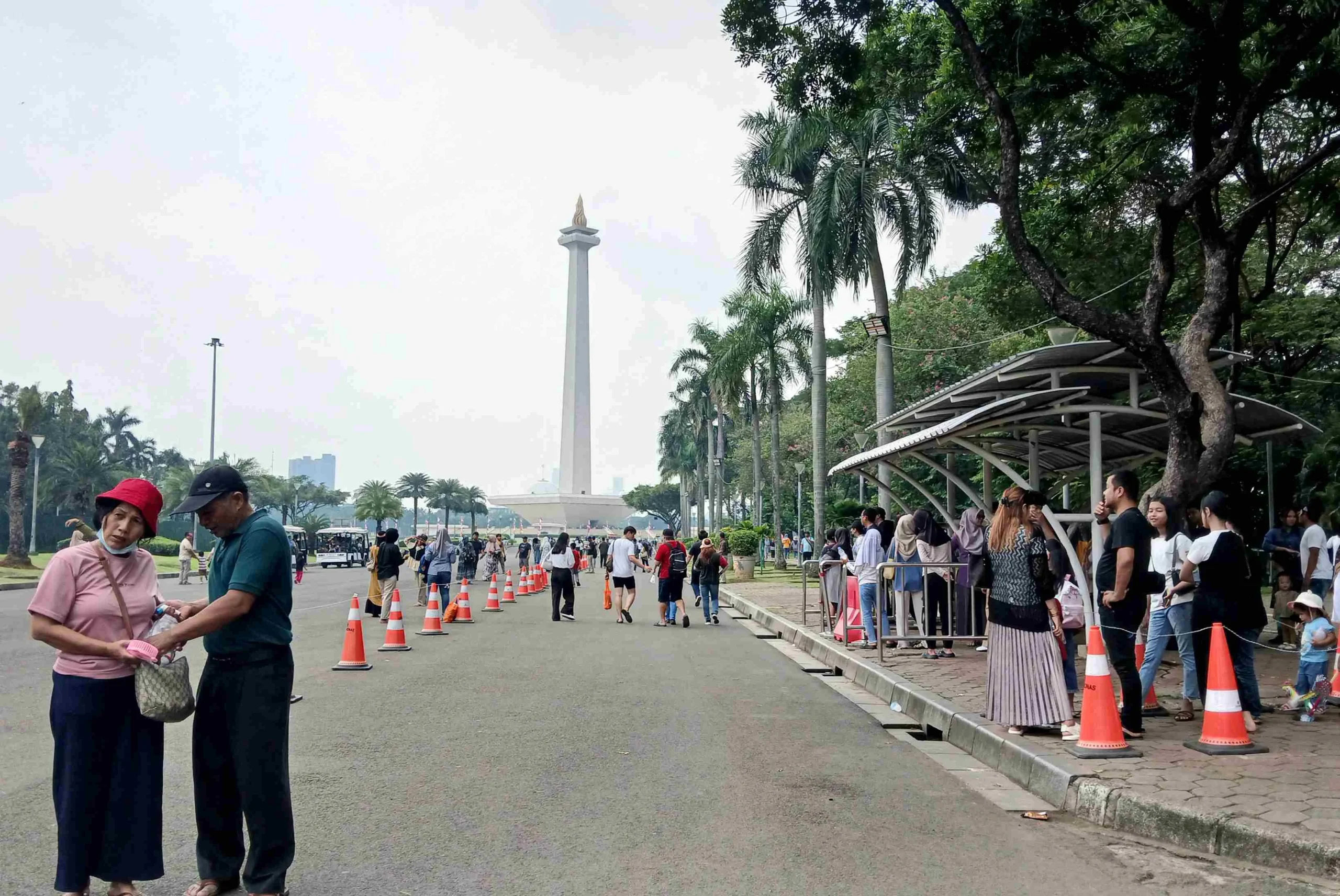 Liburan Idul Adha: Kawasan Monas Diserbu 9 Ribu Pengunjung