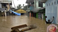 Manado Dikepung Banjir, Ratusan Warga Mengungsi