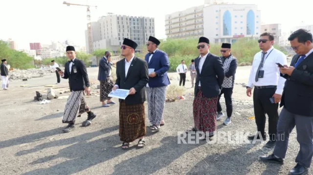 Menteri Haji dan Umrah Tinjau Langsung Layanan Jemaah Calon Haji di Mekkah