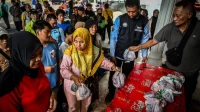 Pembagian Daging Kurban di Masjid Cut Meutia: Antara Harapan dan Kekecewaan Pembagian Daging Kurban di Masjid Cut Meutia: Antara Harapan dan Kekecewaan