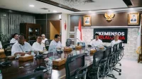 Pembukaan Sekolah Rakyat Jelang Tahun Ajaran Baru, Seskab dan Mensos Gelar Pertemuan