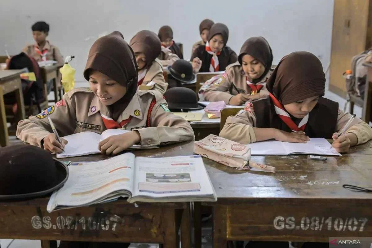 Pendidikan Gratis di Jakarta: Kebijakan Pramono Anung untuk Meningkatkan Akses Pendidikan
