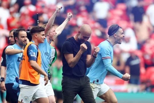 Pep Guardiola Melarang Pemain Manchester City Merayakan Kemenangan dengan Bir