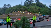 Polisi Cianjur Siapkan Strategi Mengatasi Kemacetan di Jalur Puncak Polisi Cianjur Siapkan Strategi Mengatasi Kemacetan di Jalur Puncak