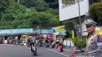 Polisi Cianjur Tutup Akses ke Puncak-Cipanas, Upaya Hindari Macet Total di Libur Panjang