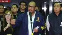 Polisi Gerebek Markas Judol di Hayam Wuruk, Sita Uang Rp1,9 Miliar
