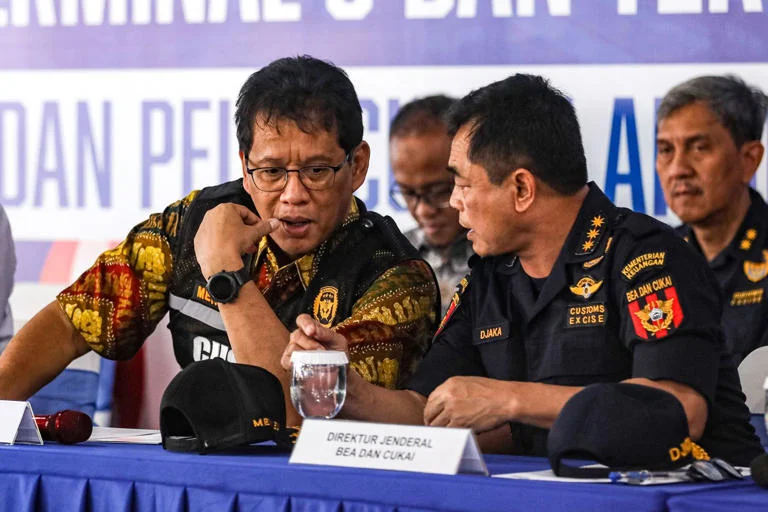 Purbaya Yudhi Sadewa Siap Sikat Korupsi dengan Mengganti Dirjen Bea Cukai