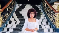 Rita Nasution: Dari Penyanyi 80-an Hingga Agen Properti Viral