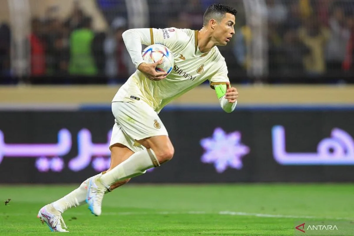 Ronaldo Capai Tonggak 100 Gol di Liga Saudi, Satu Langkah Menuju Trofi Pertama