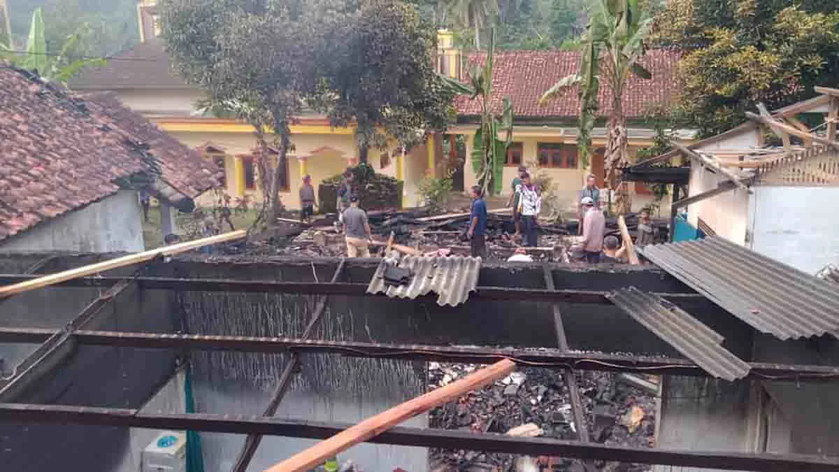 Rumah Annisa Rahma Ludes Terbakar: 5 Fakta Penting yang Harus Anda Ketahui