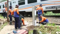 Tindakan Cepat KAI Jakarta: Menutup Perlintasan Liar untuk Mencegah Kecelakaan
