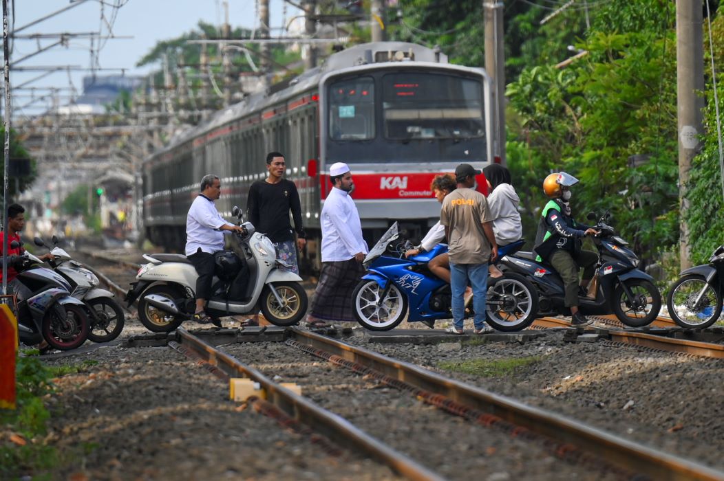 Tragedi Bekasi Timur Dorong Pemerintah Periksa Ribuan Perlintasan Kereta di Seluruh Indonesia