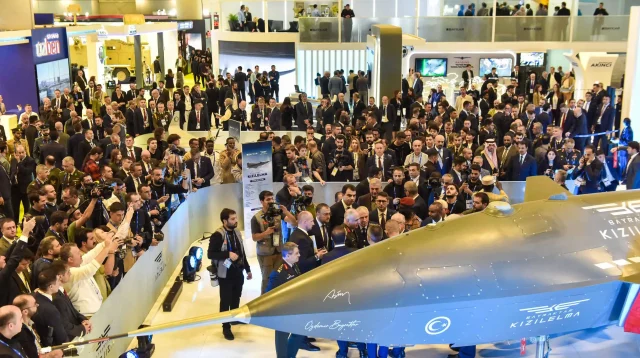 Turki Tampilkan Rudal Hipersonik Yildirimhan Berkecepatan Mach 25 di SAHA Expo 2026