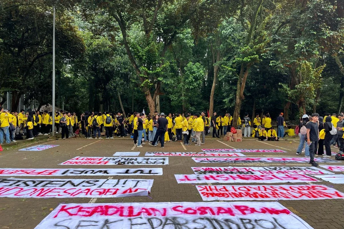 Aksi Demonstrasi Mahasiswa UI: Mencari Keadilan dan Mengutamakan Hak